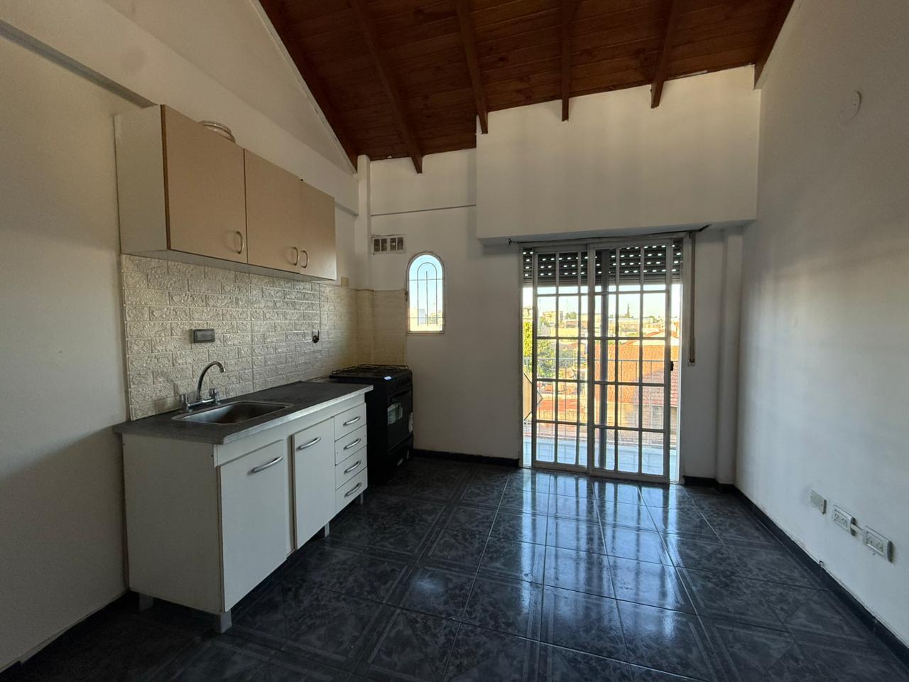Foto de Departamento tres ambientes a la venta en Wilde financiacion cuotas, imagen 1