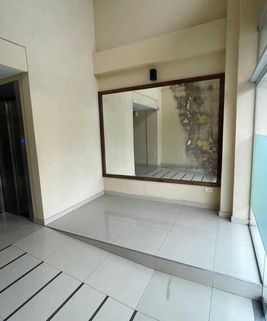 Foto de Departamento de dos ambientes en Venta en Sarandí, imagen 4