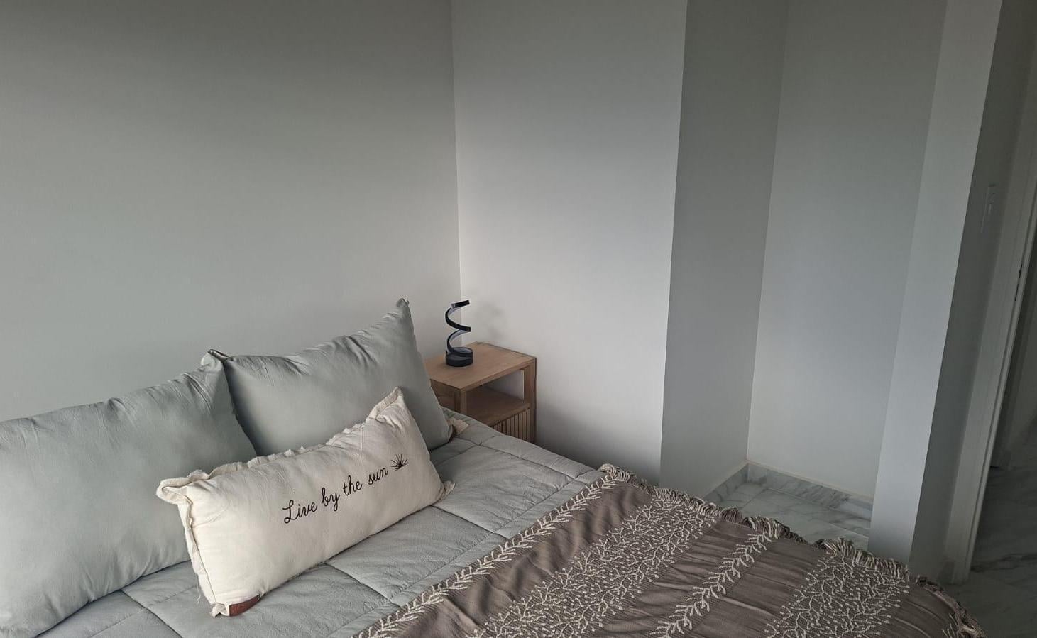 Foto de Departamento 3 ambientes al frente cochera venta wilde centro balcon, imagen 4