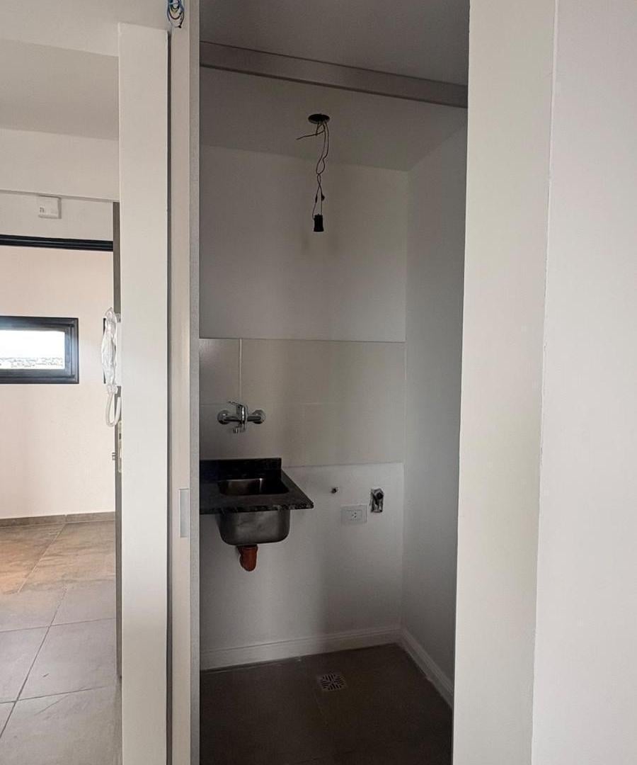 Foto de Departamento de dos ambientes con amenities en alquiler en Avellaneda, imagen 4