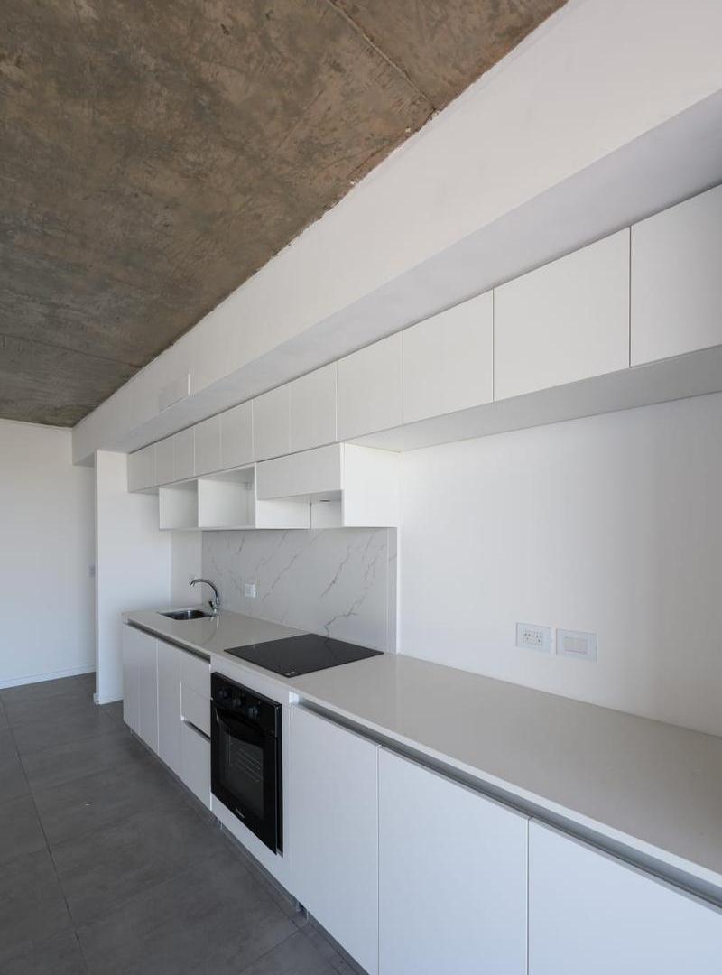 Foto de Departamento de tres ambientes a la venta en Sarandi, imagen 3