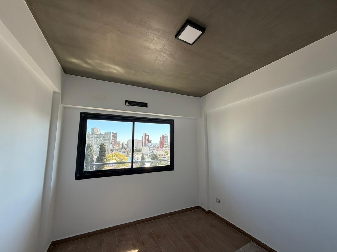 Foto de Departamento de dos ambientes en Venta en Wilde Centro, imagen 4