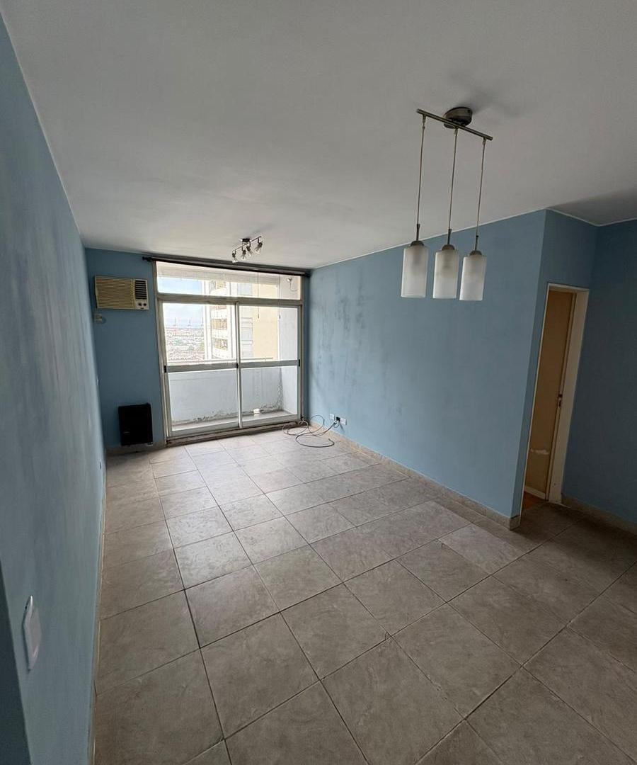 Foto de Departamento de dos ambientes en Venta en Avellaneda APTO CRÉDITO, imagen 1