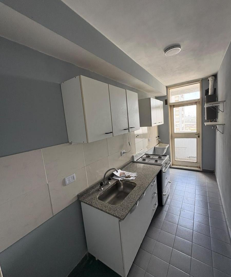 Foto de Departamento de dos ambientes en Venta en Avellaneda APTO CRÉDITO, imagen 2
