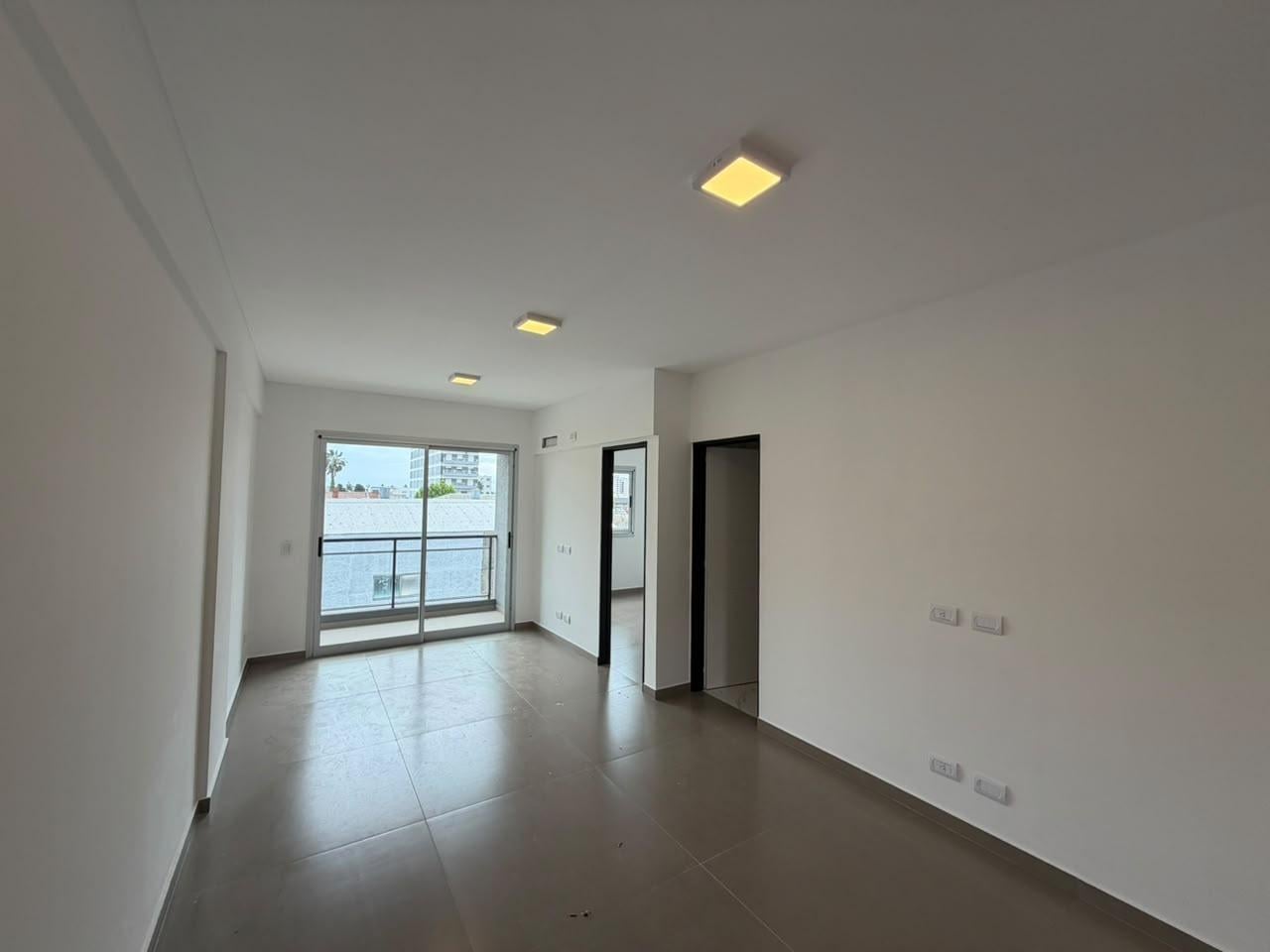 Foto de Departamento dos ambientes a la venta en Wilde Centro, imagen 1