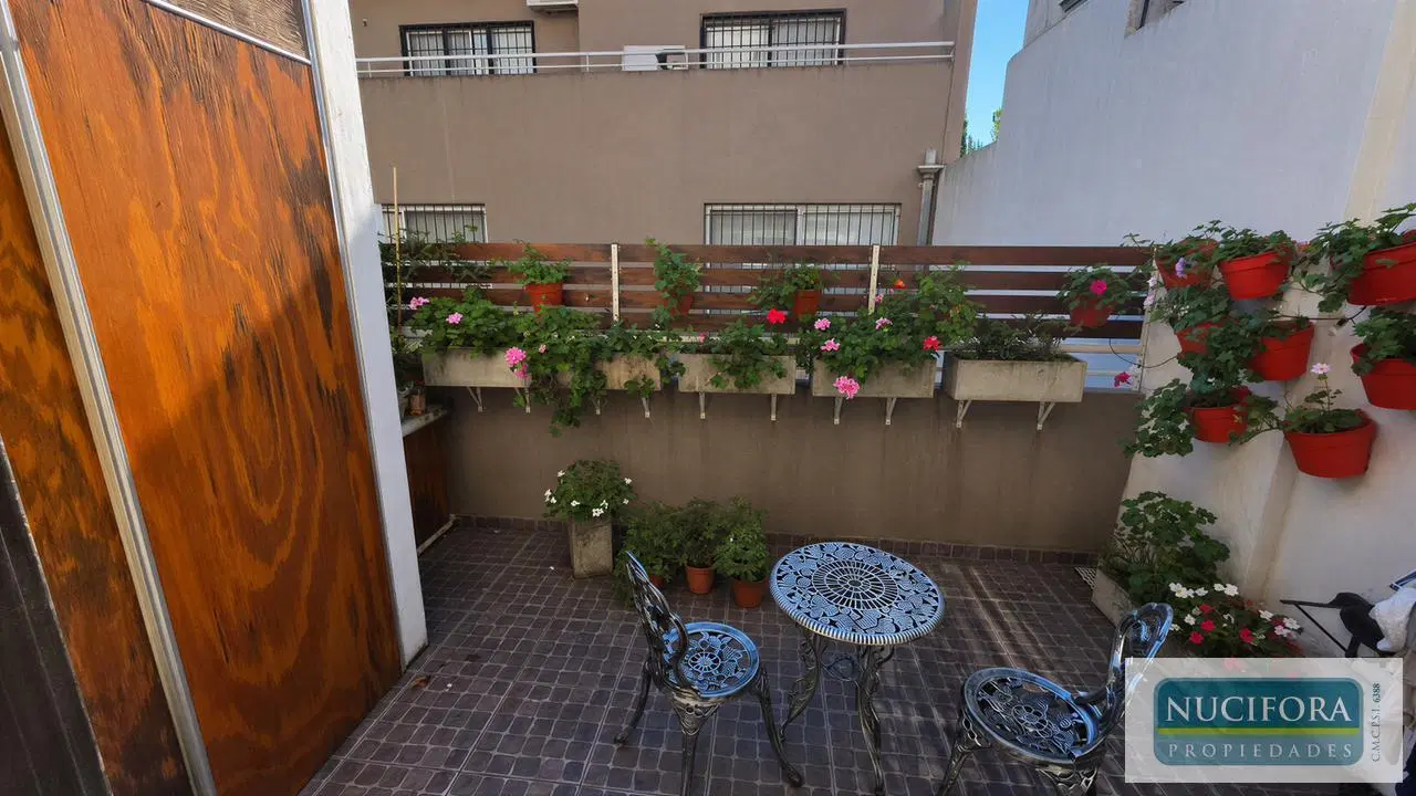 PH Triplex con terraza y parrilla en Olivos 5