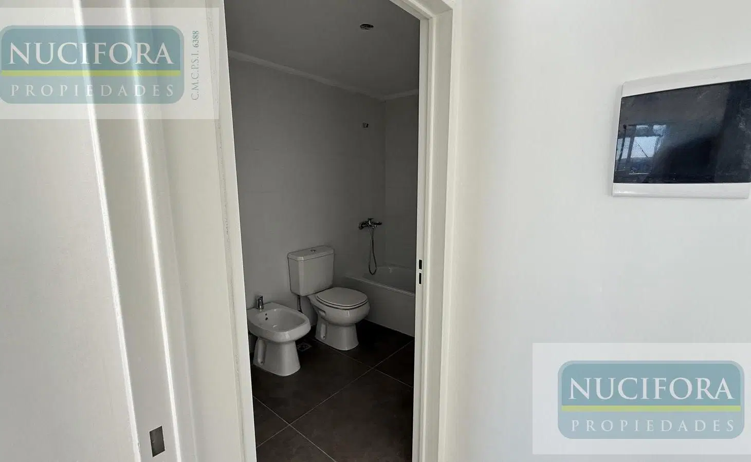 Venta Departamento 2 Ambientes con cochera a Estrenar en Tigre 5