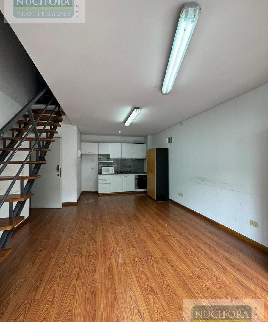 Foto de DUPLEX EN ALQUILER 2 AMBIENTES- LUMINOSO Y FUNCIONAL, imagen 1