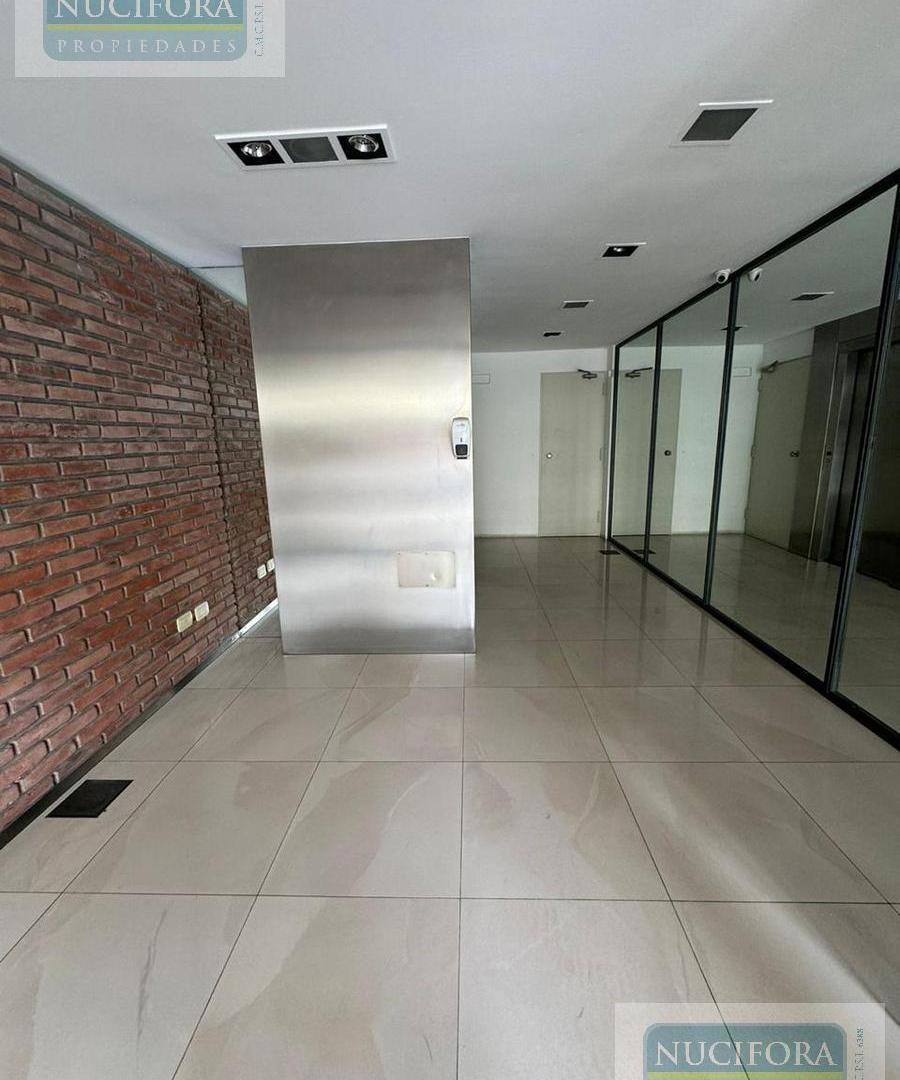 Foto de DUPLEX EN ALQUILER 2 AMBIENTES- LUMINOSO Y FUNCIONAL, imagen 2