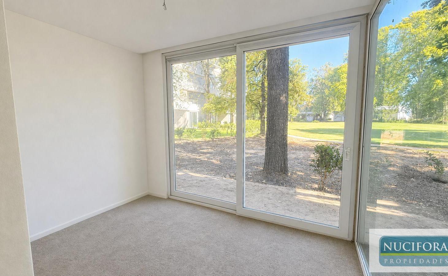 Foto de Departamento Tres Ambientes en Venta, Pilar, imagen 1