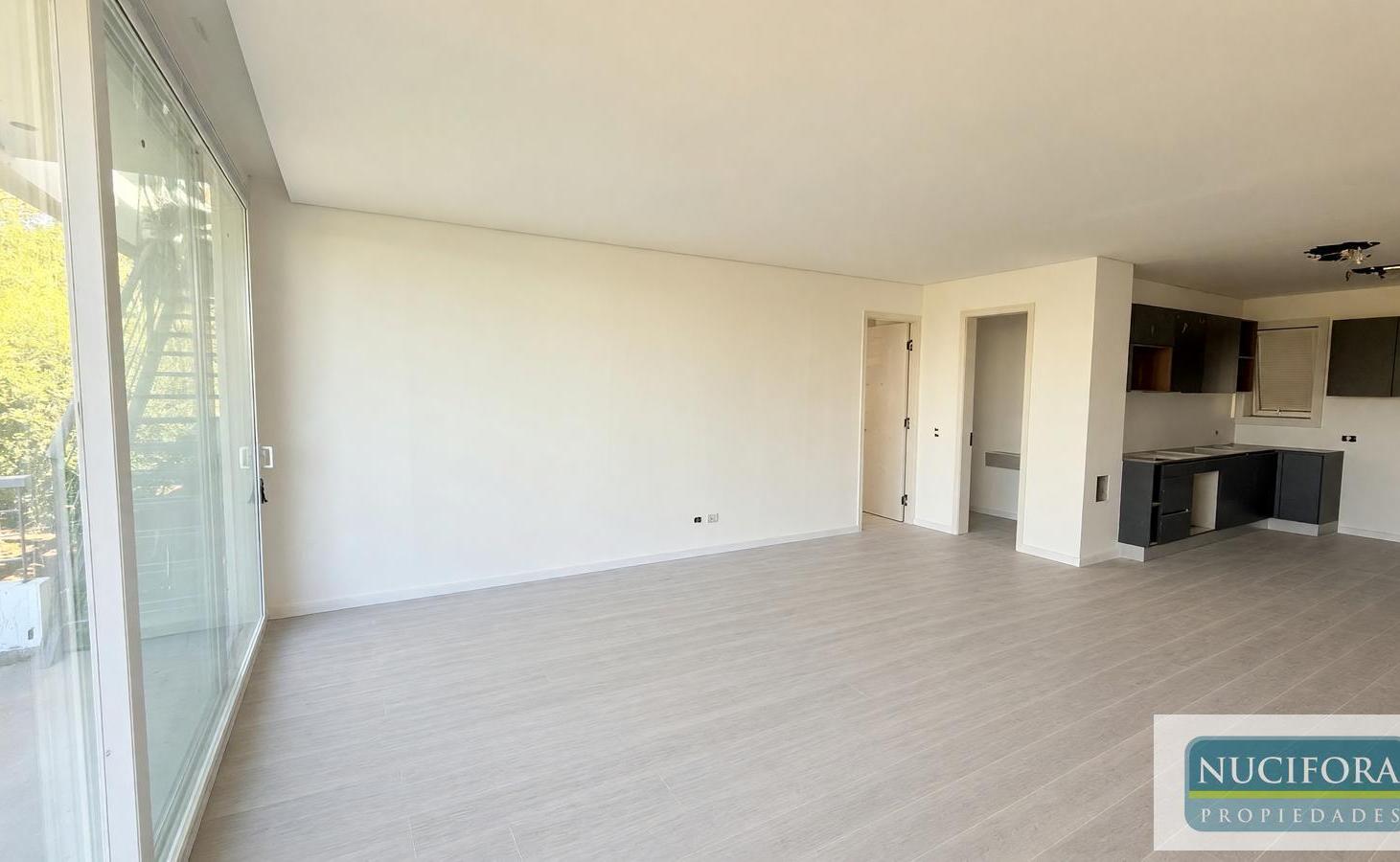 Foto de Departamento cuatro ambientes a estrenar en Venta, Bosque Pilar, imagen 2