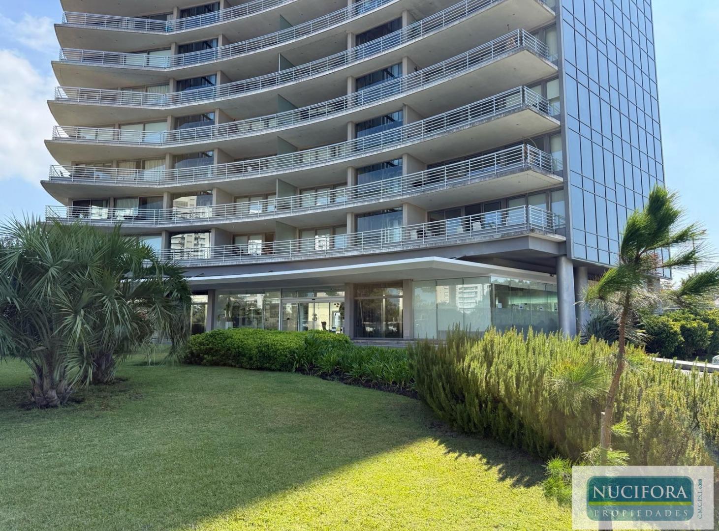 Foto de Venta departamento 3 ambientes, Alexander Boulevard, Punta del Este, imagen 1