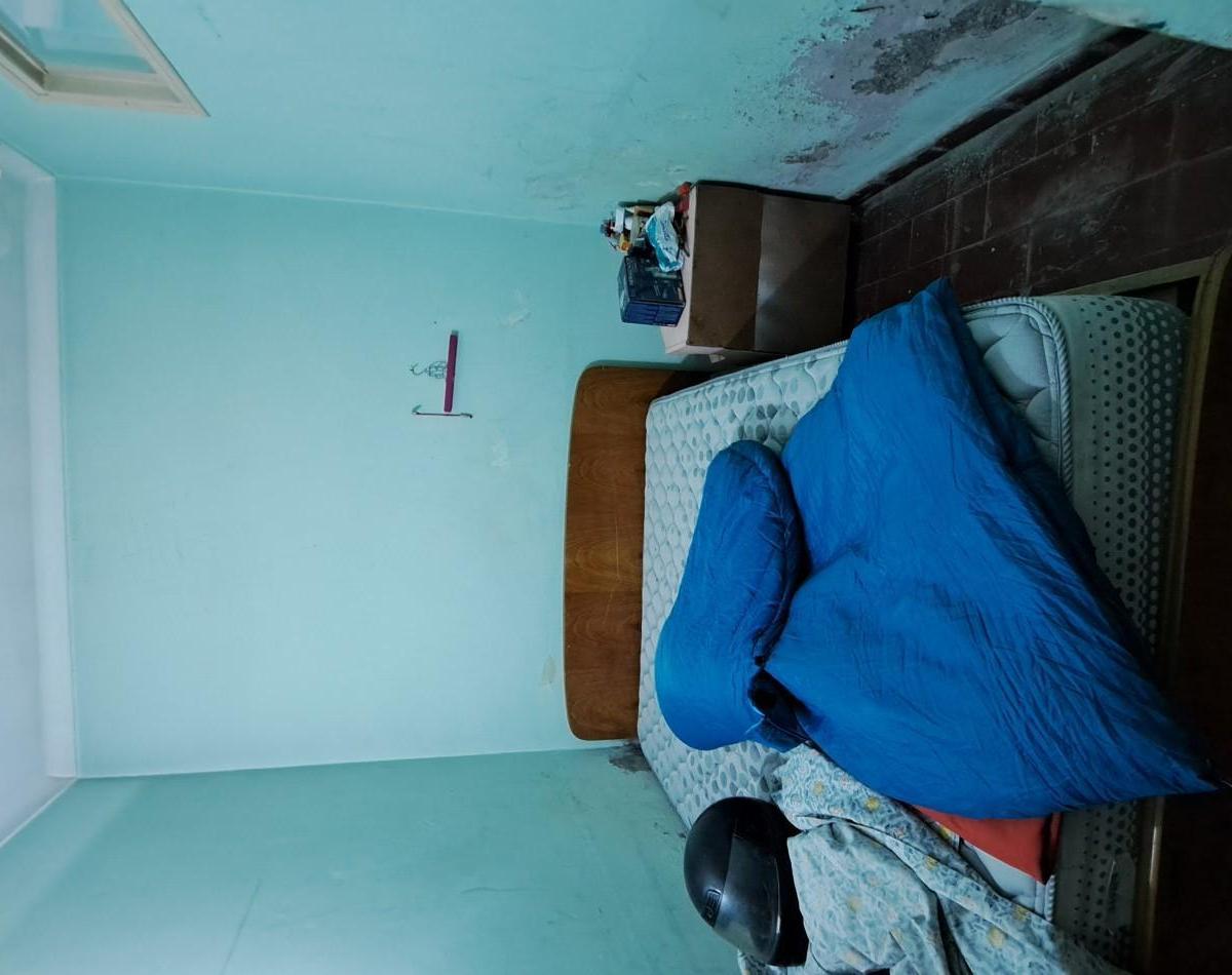 Vendo Departamento 3 Dormitoriis, con 112 m². Centrico a 1 Cuadra de Av Rivadavia y Moreno. San Ra 2