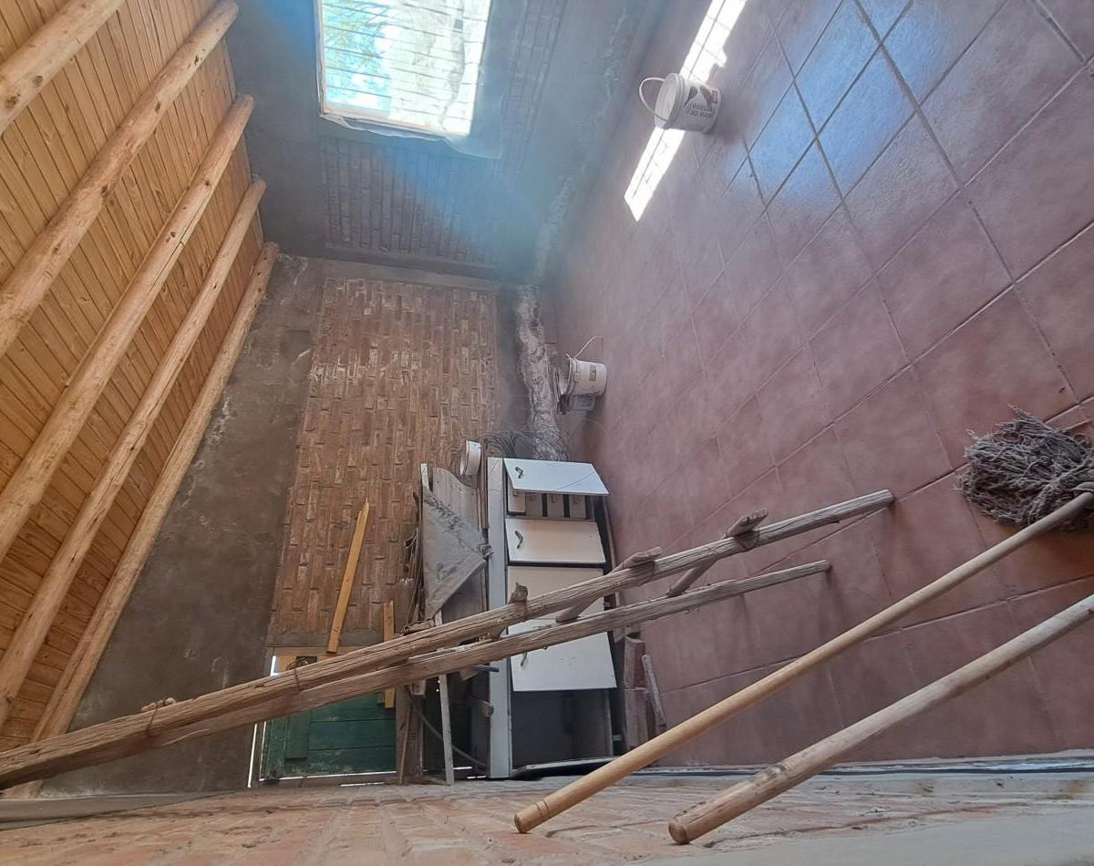 Vendo Finca 4.7 Has Zona 4 Km Salto de Las Rosa. Cuenta con Casa 2 Dorm. a Terminar. San Rafael. 4