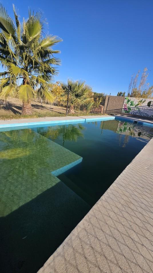 Oportunidad de Negocio Llave de Negocio Para Fiestas y Edificio. Emprendimiento en San Rafael 2
