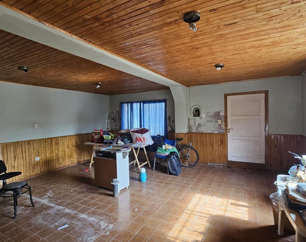 Vendo! Gran Oportunidad en San Rafael. Casa + Departamento + Salon + Tingladoubicada a Solo 10 Cuadra 5