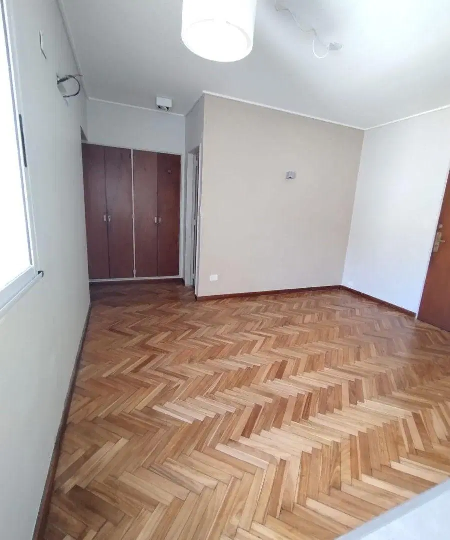 Departamento de 2 ambientes reciclado con Baulera 1