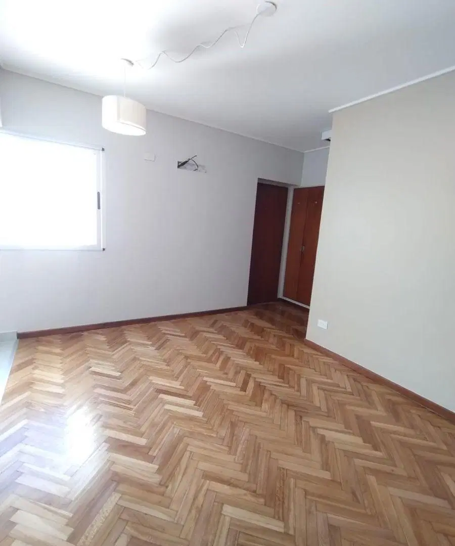Departamento de 2 ambientes reciclado con Baulera 4