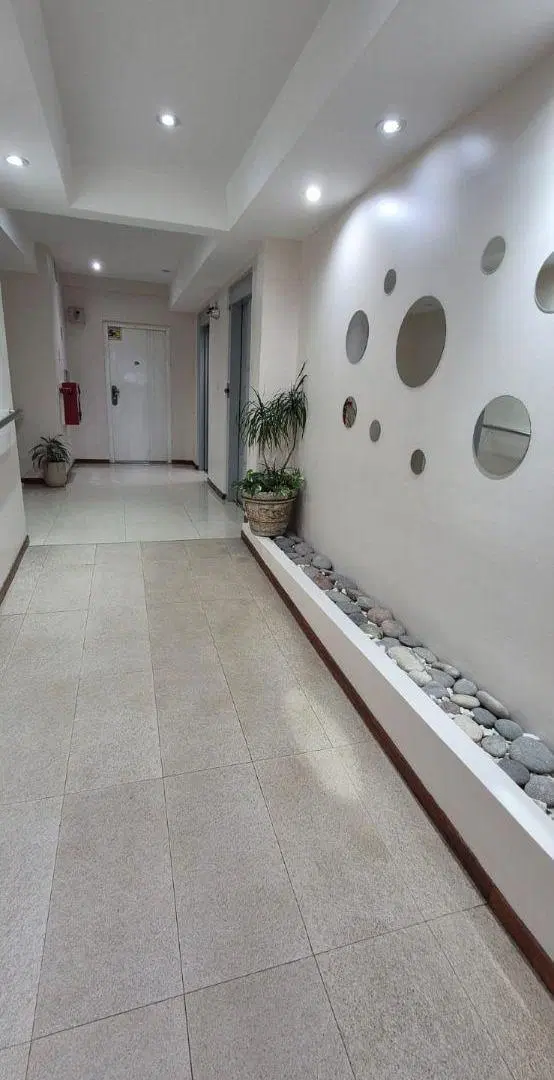 Alquiler muy buen semipiso 2 ambientes al frente con balcón 3