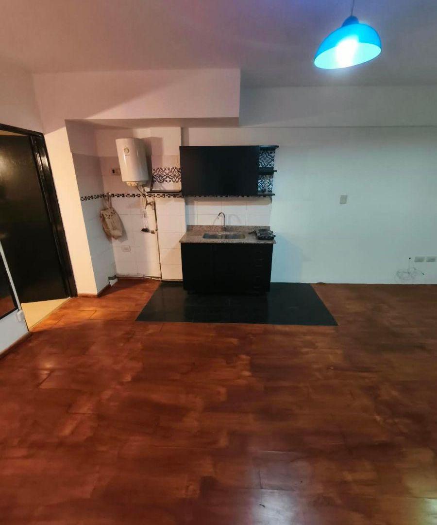Foto de GRAN OPORTUNIDAD MONOAMBIENTE A ESTRENAR AL FRENTE EN VILLA DEVOTO, imagen 2