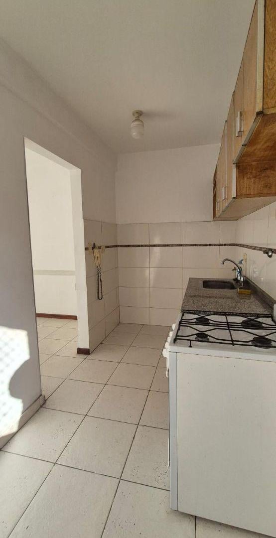 Foto de MUY BUEN DEPARTAMENTO DE DOS AMBIENTES CON BALCÓN, imagen 3