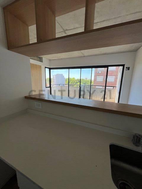 Foto de Venta de Semipiso al frente de 2 AMBIENTES en Villa del Parque, Capital, imagen 2
