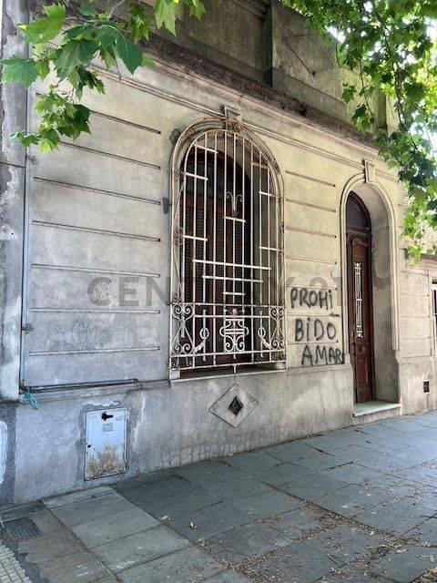 Venta de Casa 3 Ambientes en Villa General Mitre, Capital Federal. 2