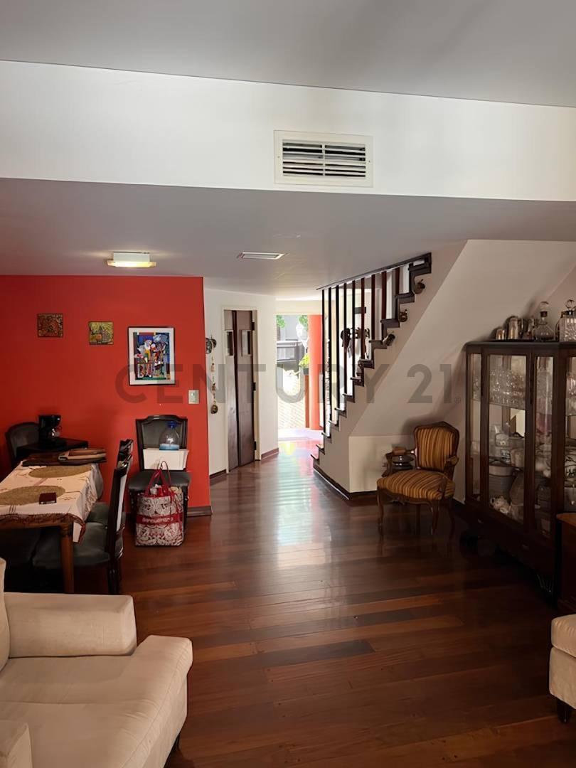 PH Tipo Triplex 5 Amb con Dependencia, Fondo y Pileta! 1