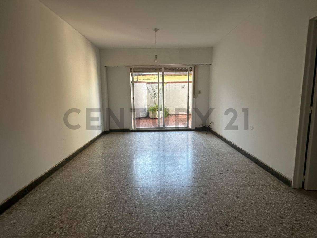 Foto de Depto 4 amb. cfte con hermoso patio, imagen 5