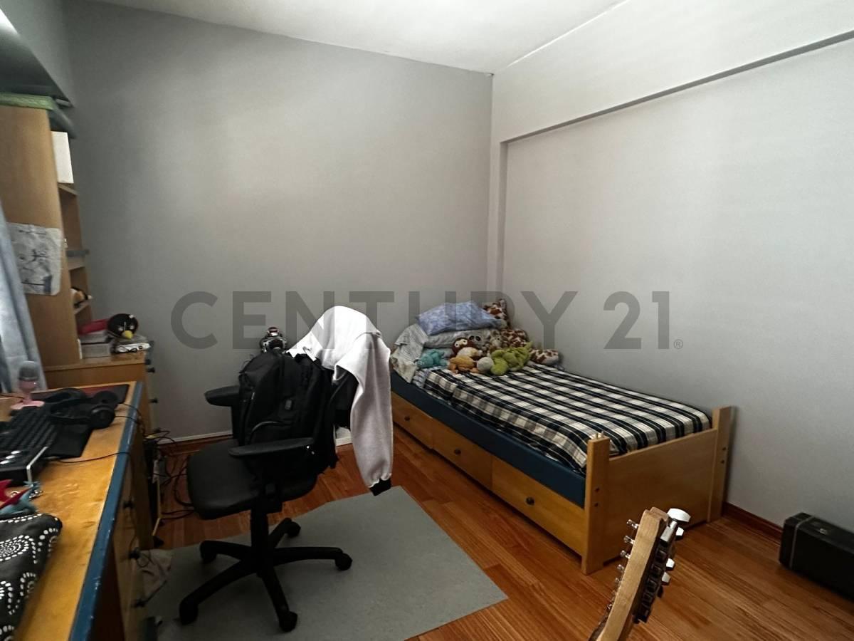 Hermoso Piso 4 Amb. C/dpcia, Balcon Aterrazado y Espacio Guardacoche 4