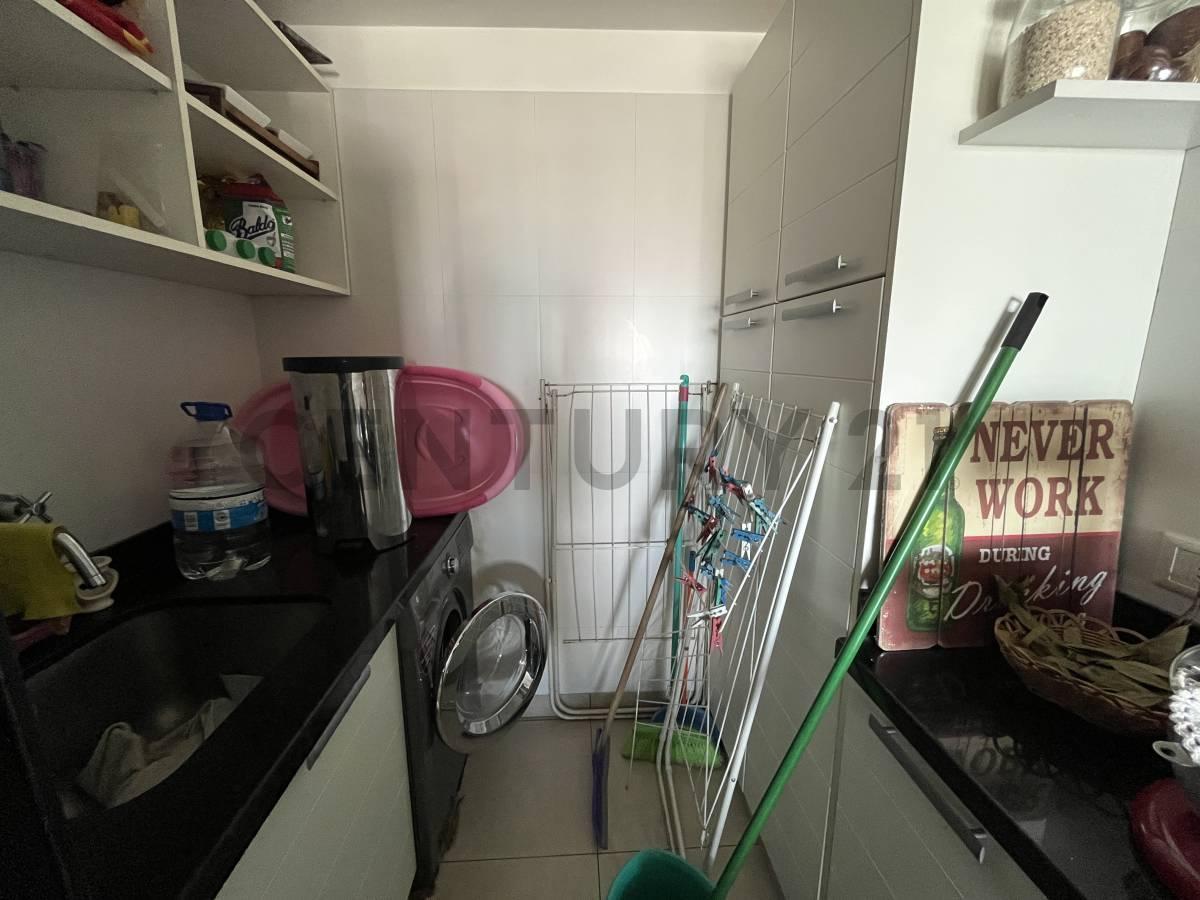 Excelente Piso de 3 Ambientes Al Frente con Cochera Doble con Entrada Individual y Baulera. 4