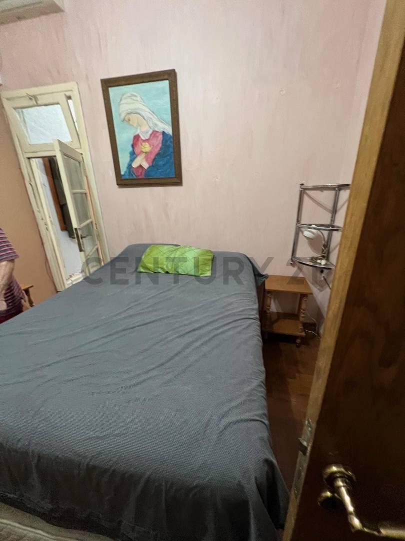 Foto de Impresionante! Casa de 5 ambientes con dependencia, fondo, pileta, imagen 5