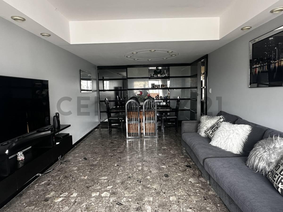 Paternal- Semipiso 4 amb. contrafrente c/balcón y palier privado