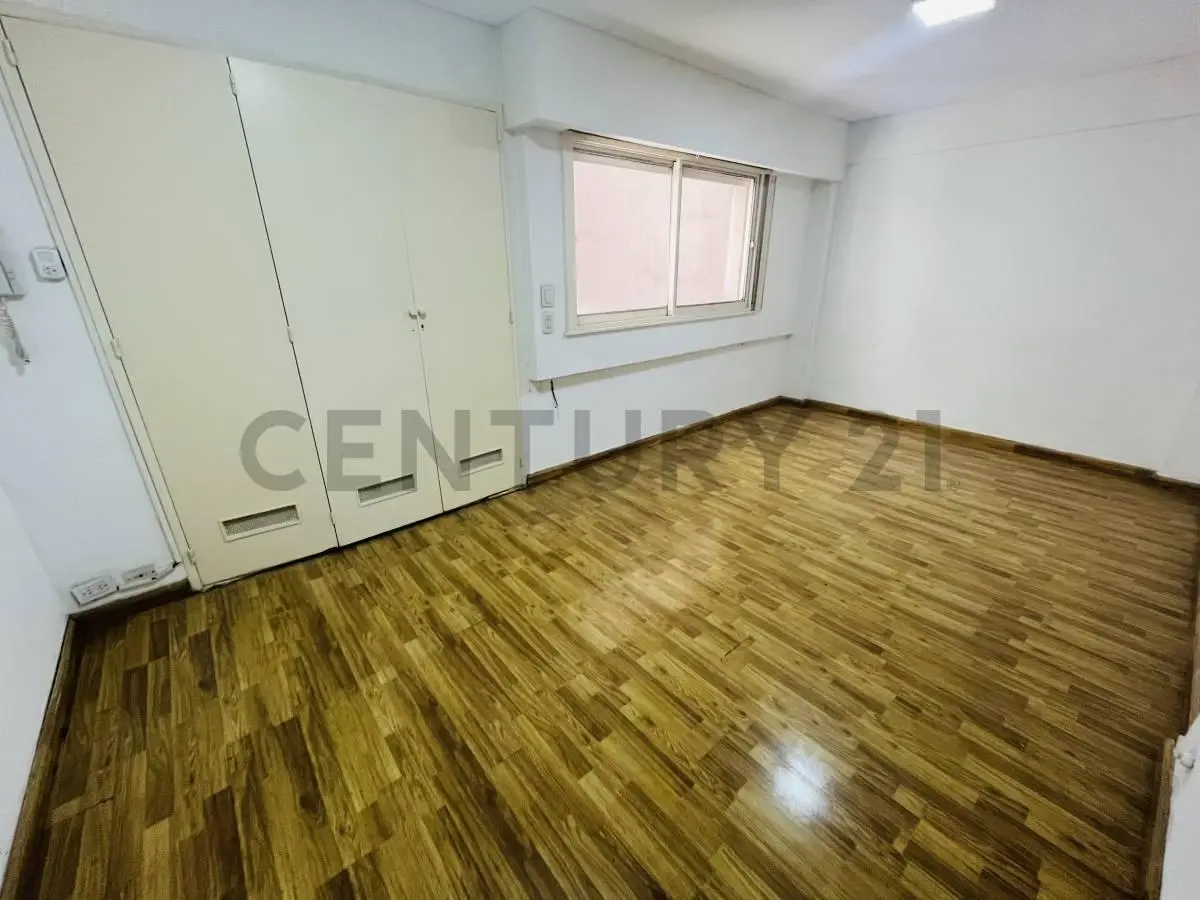 MONOAMBIENTE CON KITCHENETTE Y LAVADERO EN CABALLITO SUR 5