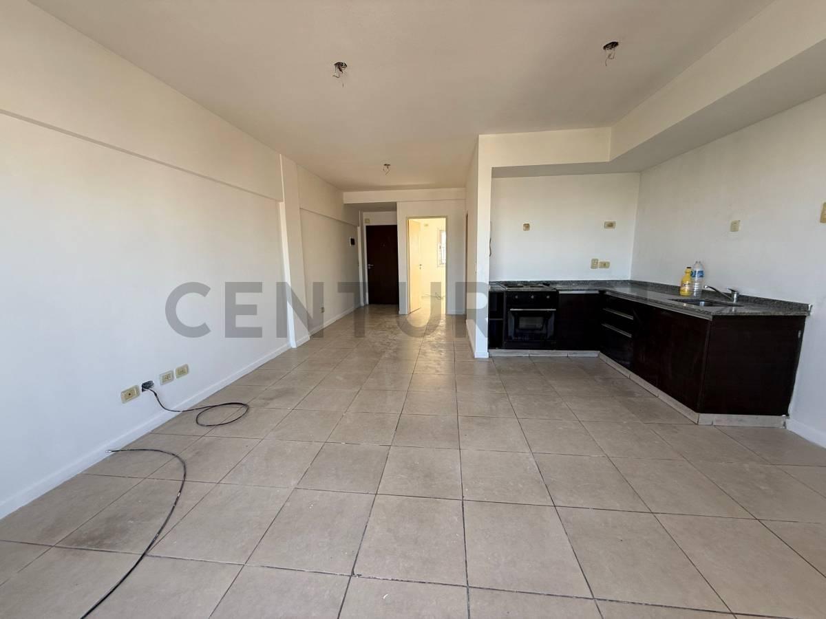 Alquiler 2 Ambientes con Balcón | Piso 9 Muy Luminoso | Contrafrente Silencioso | Floresta