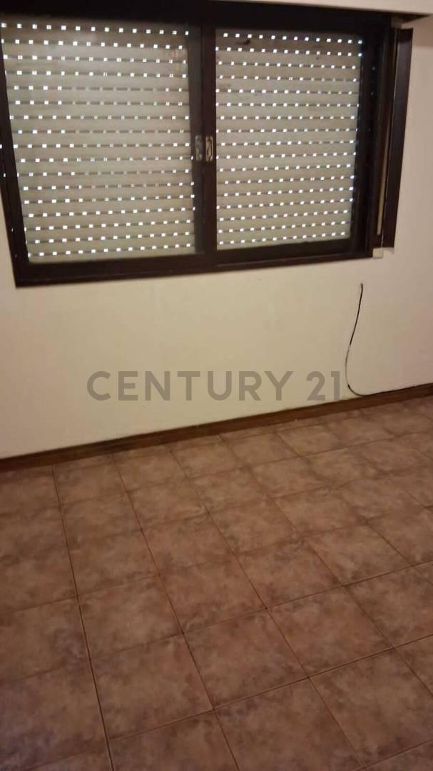 2 Ambientes lateral en Caballito – Luminoso y en excelente estado