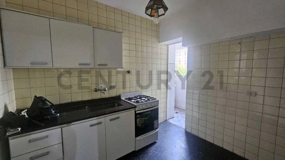 Venta – Departamento 4 Ambientes – Flores 3