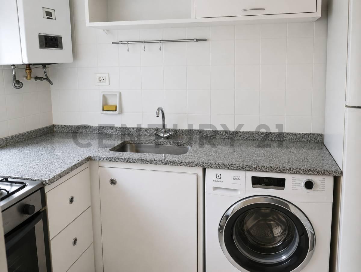 Foto de Excelente departamento en Caballito, originalmente de Ambiente Amplio y, imagen 3