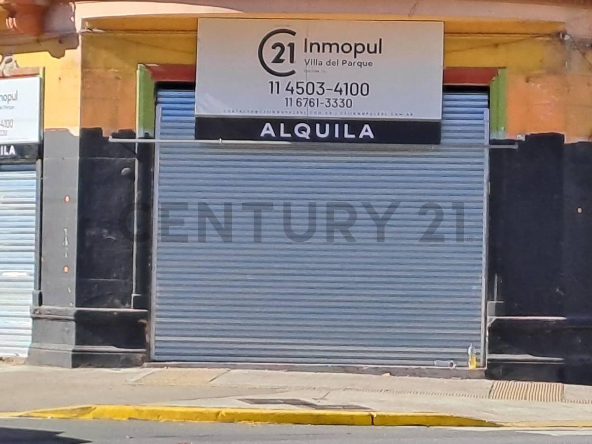Foto de Local en esquina excelente ubicación., imagen 1