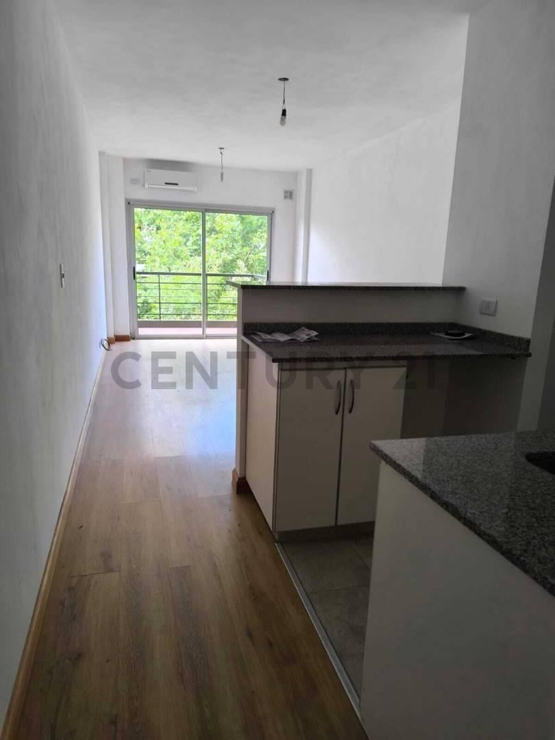 Foto de Monoambiente al frente con balcón en alquiler – Villa Santa Rita, imagen 3