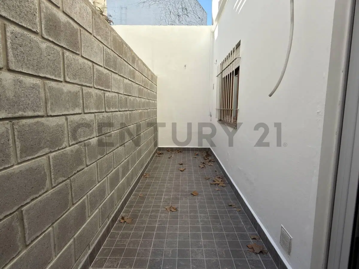 Villa Devoto- Departamento 3 ambientes con 2 patios- 5