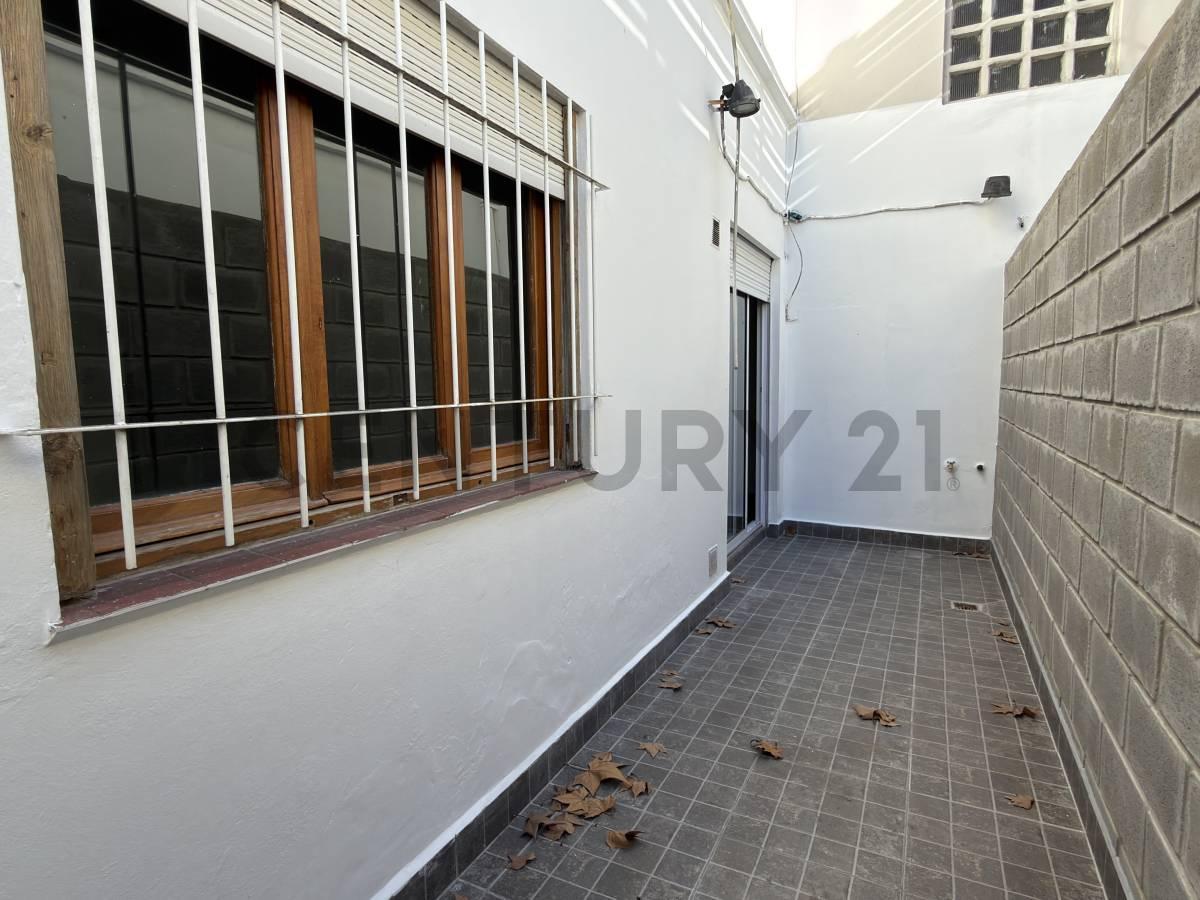 Foto de Villa Devoto- Departamento 3 ambientes con 2 patios-, imagen 3