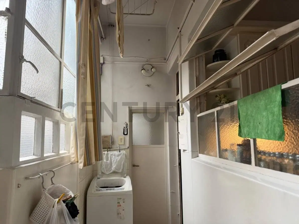 Departamento de Categoría | 4 Ambientes con Dependencia | 104 m² | Balvanera | Apto Crédito 4