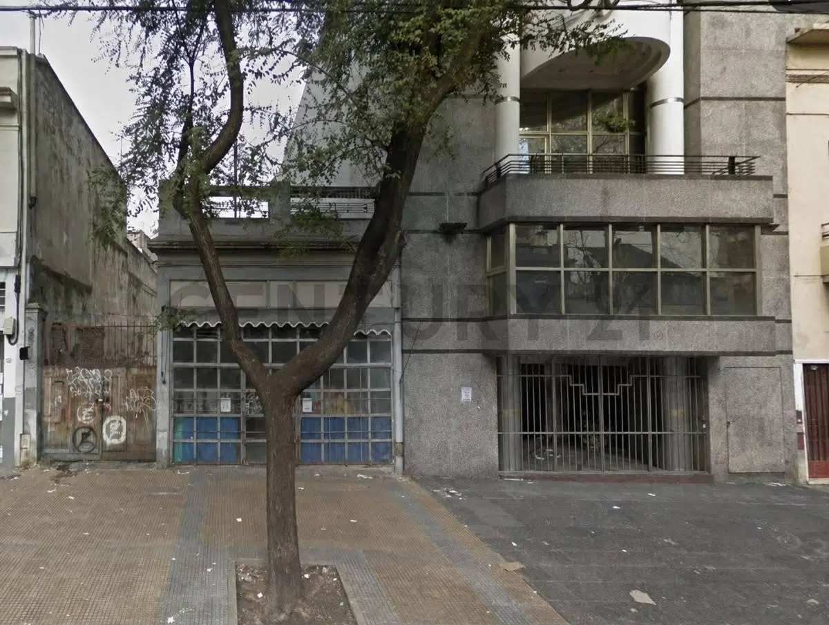 Excelente Lote en Venta - PB + 10 Pisos + 2 Retiros - Parque Patricios 4