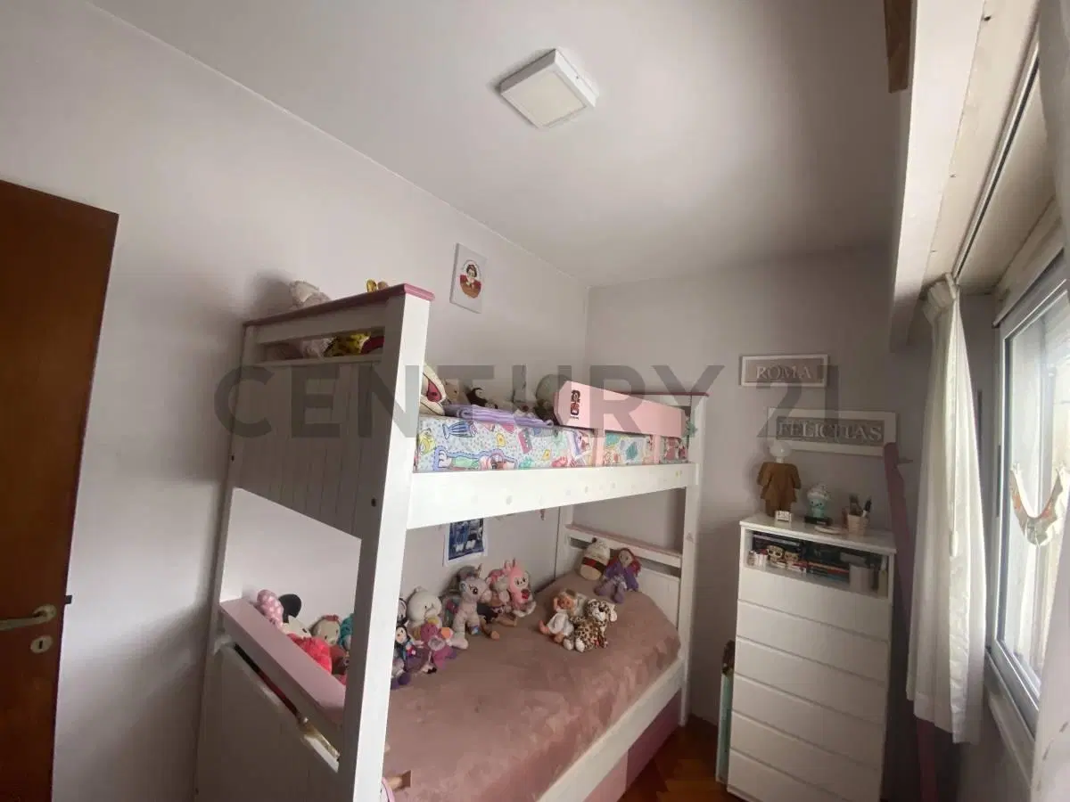 Departamento 3 ambientes en venta con balcón corrido y baulera - La Paternal 8