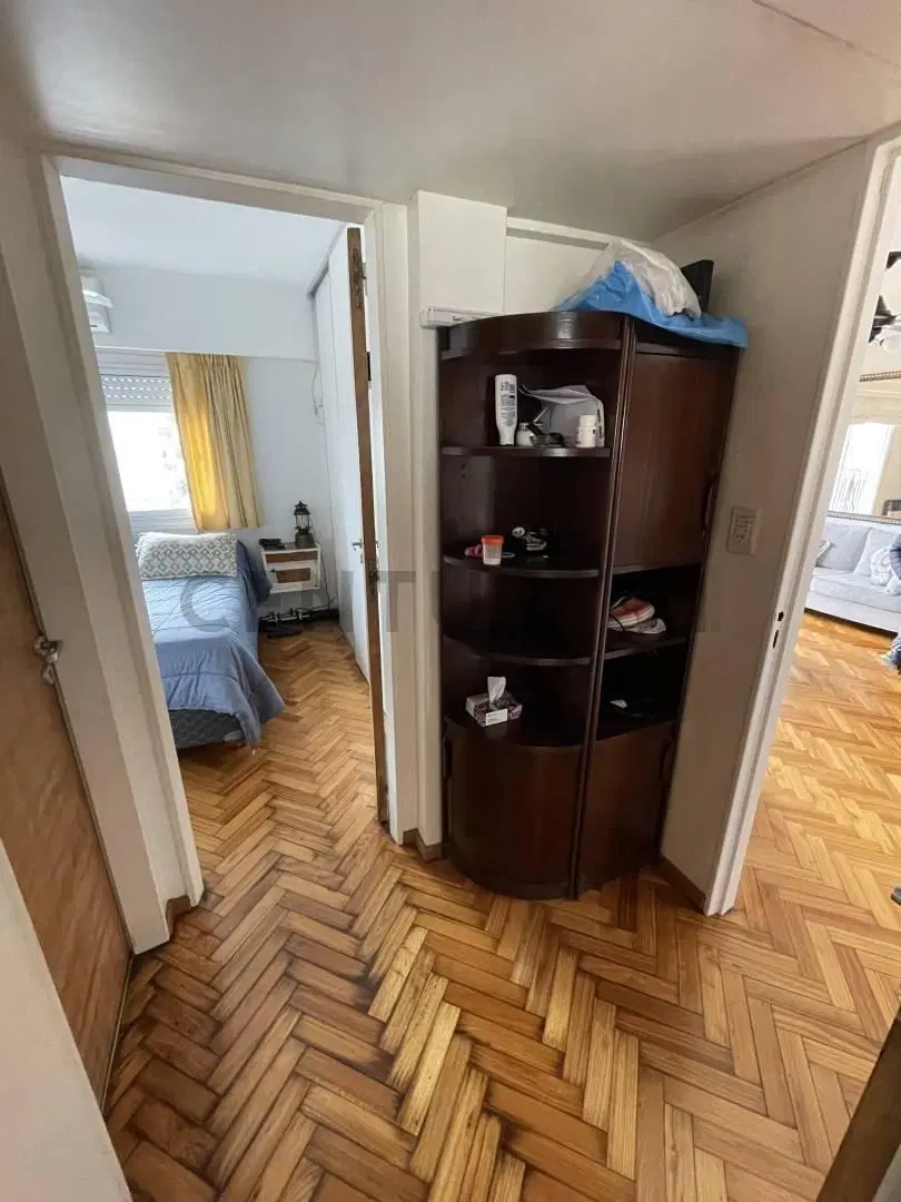 Venta Amplio 3 Ambientes con Balcón y Vista Abierta a 100 mts de Plaza Irlanda - Flores Norte 3