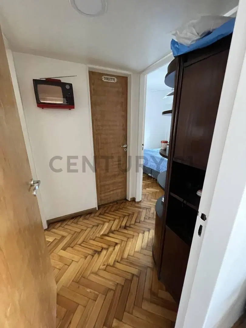 Venta Amplio 3 Ambientes con Balcón y Vista Abierta a 100 mts de Plaza Irlanda - Flores Norte 5