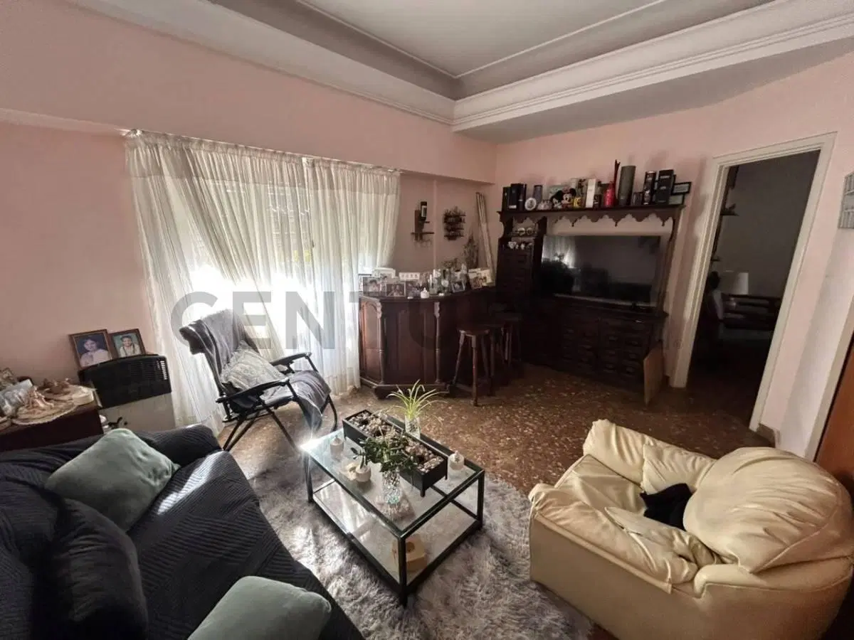 PH de 7 ambientes en venta | Sin expensas | Patio y terraza | Villa Devoto 3