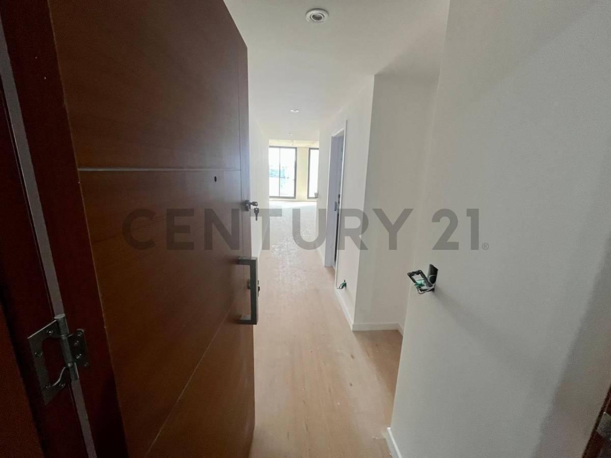Foto de Monoambiente A Estrenar Al Frente Con Balcón Y Amenities Premium - Coghlan, imagen 2