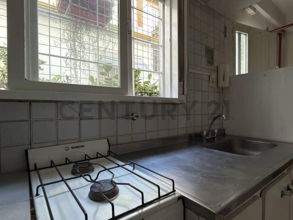 Foto de Almagro- Ph planta baja 2 amb. c/pequeño patio, imagen 3